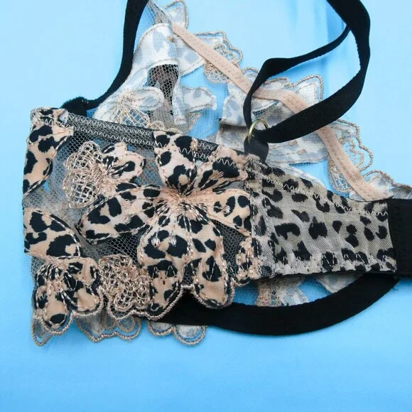 Victorias Secret Balconette Bra 32D Black Low Cut Demi Lingerie Unlined Sexy New - Picture 8 of 10